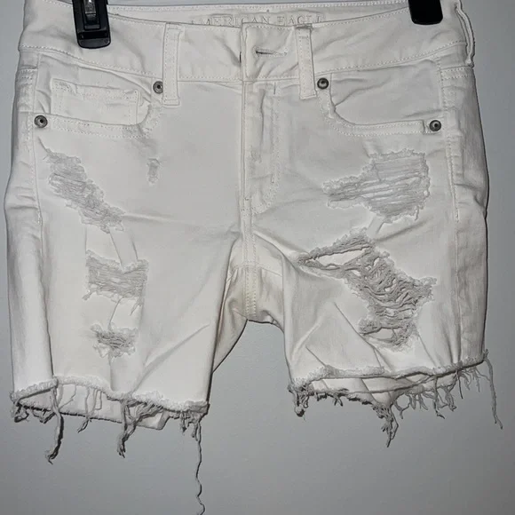 Super stretch MIDI shorts 🤍 - Picture 6 of 6